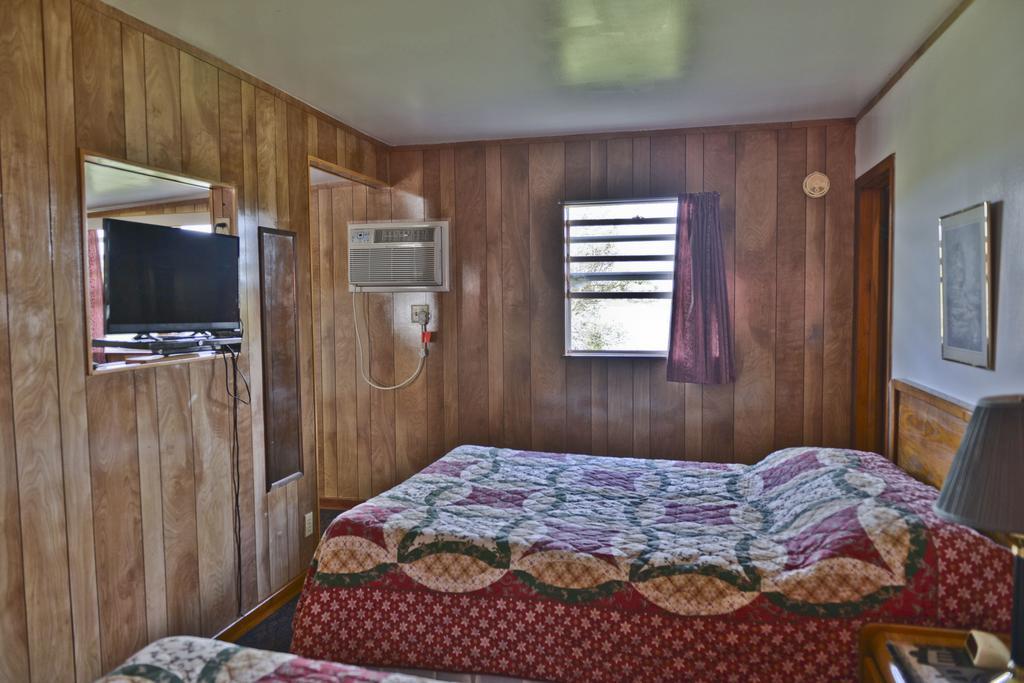 Lake Ida Beach Resort Winter Haven Room photo
