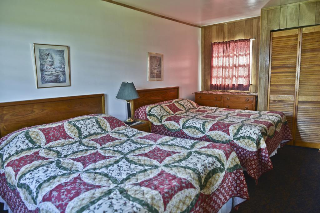 Lake Ida Beach Resort Winter Haven Room photo